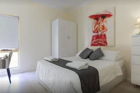 M102 West Perth Studio Apartment Near Kings Park - Tourism Search 0