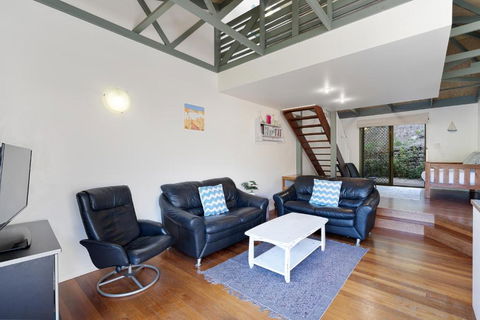 MAIN STAY - 100m To Patrolled Beach, Pool, Wifi, Close To Cafes - Tourism Search 2