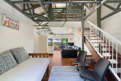 MAIN STAY - 100m To Patrolled Beach, Pool, Wifi, Close To Cafes - Tourism Search 1