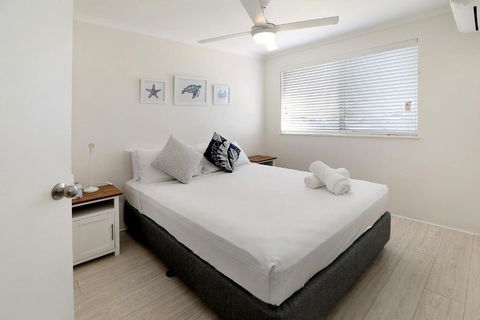 MAINSAIL8- MOOLOOLABA BEACH - Tourism Search 1