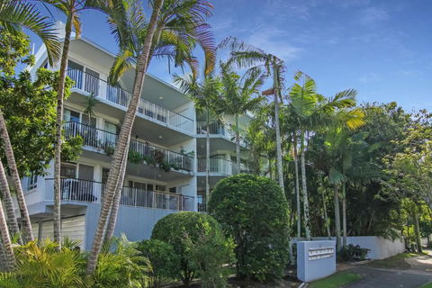 MAINSAIL8- MOOLOOLABA BEACH - Tourism Search 3
