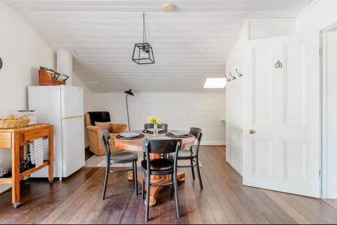MARYBANK ESTATE - BARN LOFT - Tourism Search 3