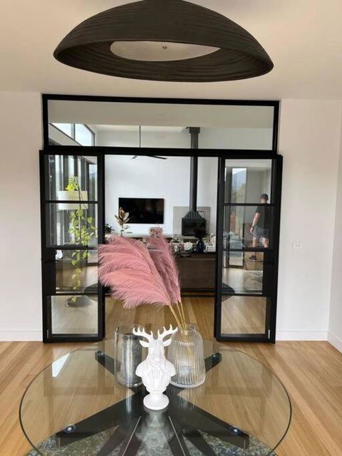 Modern Farmhouse - Tourism Search 1
