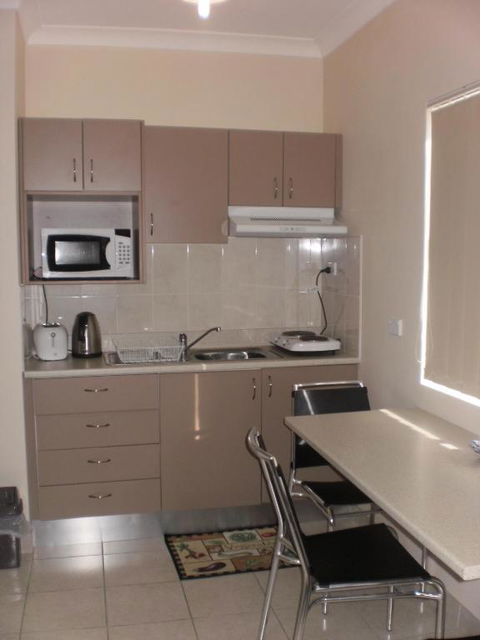 Molika Springs Motel - Tourism Search 3
