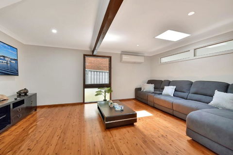 NEW PropertyBreezy Bayside Haven At Brightwaters - Tourism Search 2