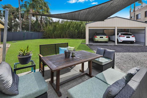 NAROO7- PRIME, CENTRE OF MOOLOOLABA LOCATION - Tourism Search 3
