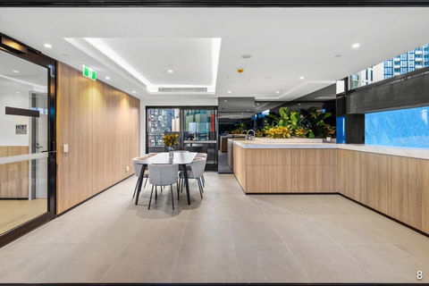 NEW Chic Stature Southbank 2 Bd - Tourism Search 2