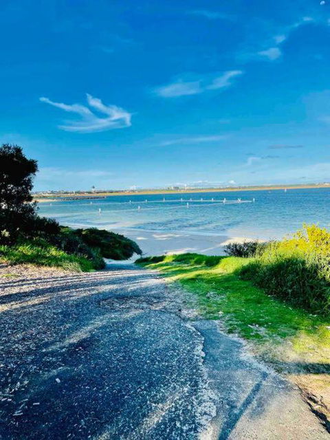 NEW Furnish, 3 Min SYD Airport, 1 Min Walk Beach - Tourism Search 2
