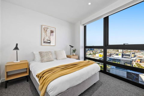 NEW Sensational Southbank Lux - Tourism Search 1