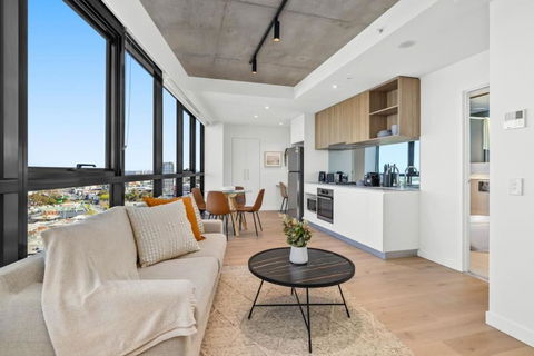 NEW Sensational Southbank Lux - Tourism Search 2