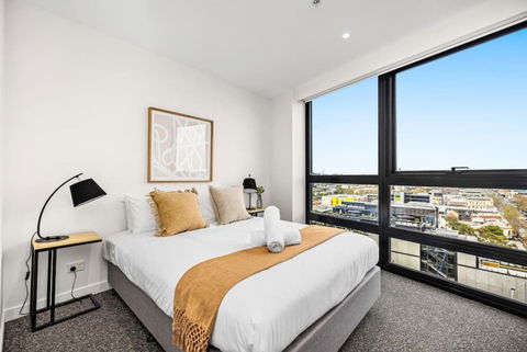 NEW Spectacular Views Southbank - Tourism Search 3