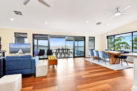New Property Shimmer Shores Absolute Waterfront Retreat At Fishing Point, Lake Macquarie - Tourism Search 3