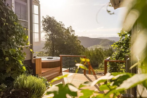 Olive Hill Spa, Views & Home Cinema - Tourism Search 0
