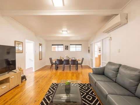 Peaceful 3Beds Affordable Home Near BNE Airport - Tourism Search 2