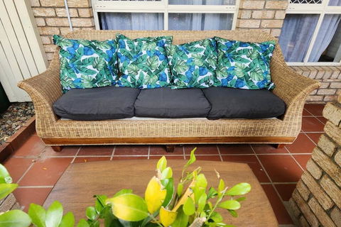 Peaceful Getaway - Stylish, Newly Updated House - Tourism Search 1