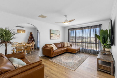 Percys Beach House Moonta Bay - Tourism Search 0