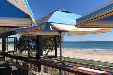 PET FRIENDLY & Super Central Retro Beach Pad! - Tourism Search 2