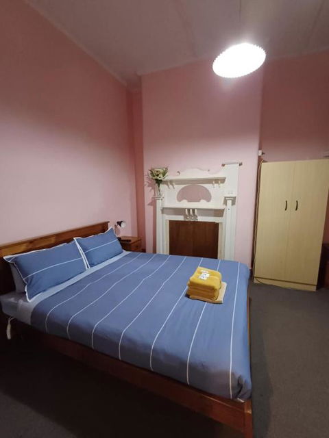 PETERBOROUGH HOTEL - Tourism Search 2