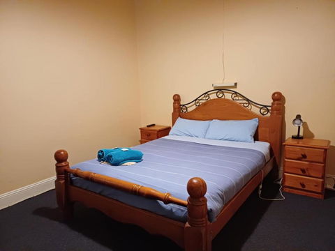 PETERBOROUGH HOTEL - Tourism Search 3