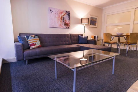 PI702 - Ideally Located Sydney CBD - Tourism Search 2