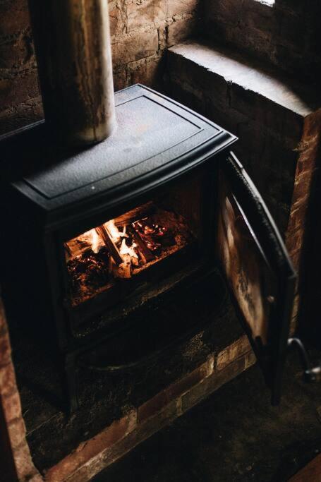 Pickers Hut - A Country Style Featured Dream Stay - Tourism Search 3