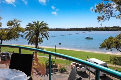PICNIC7- PICTURE PERFECT PICNIC POINT - Tourism Search 1