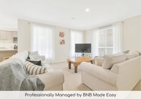 Piper St - CBD, Cosy Escape - Tourism Search 0