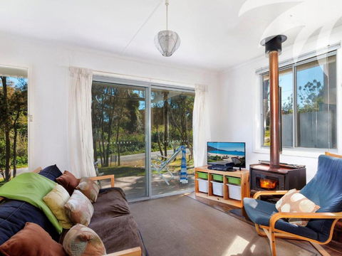 Pippis A Classic Beach House - Tourism Search 3