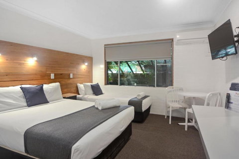 Pleasant Way River Lodge - Tourism Search 1