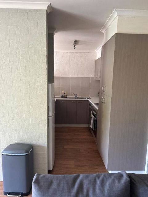 Plush 2 Bedroom Apartment Kingston - Tourism Search 3