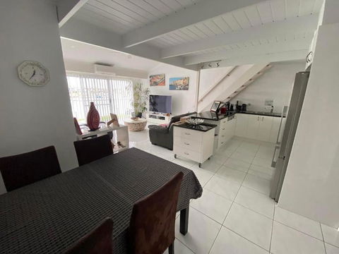 Port Lincoln Marina Waterfront Apartment - Tourism Search 2
