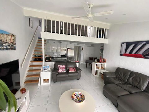 Port Lincoln Marina Waterfront Apartment - Tourism Search 0