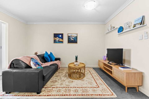 Prime Perth Apartment - Tourism Search 1