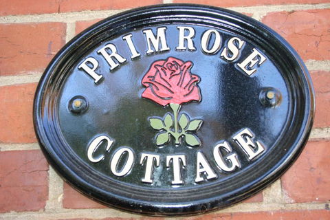 Primrose Cottage - Tourism Search 0