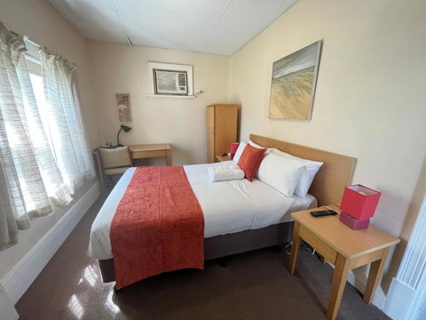 Princes Lodge Motel - Tourism Search 2