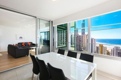 Q Tower Amazing Ocean Views 22nd Level Heated Pools Sleeps 6 - Optimise BNB - Tourism Search 2