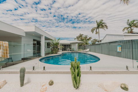 Quail Cove - Tourism Search 0