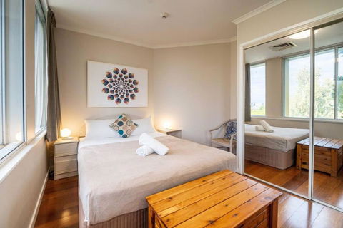 Quaint Auchenflower 1B1B Apt W Parking Close To UQ - Tourism Search 3