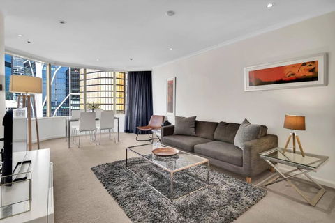 Quality Apartment In The Rocks GLO1203 - Tourism Search 1