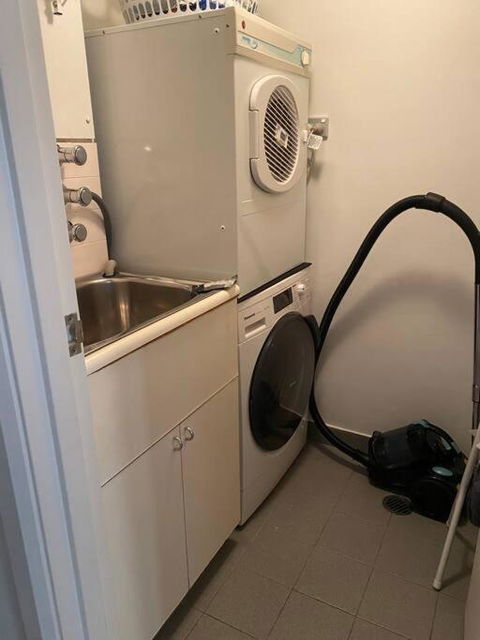 Quality Apartment In The Rocks GLO1203 - Tourism Search 3