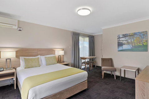 Quality Inn Carriage House - Tourism Search 0