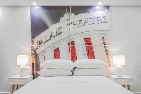 Quirky Studio With Sleek Decor In St Kilda - Tourism Search 2