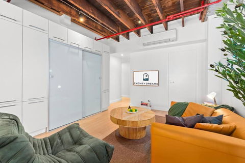 Quirky Loft By Sydney Dreams - Tourism Search 3