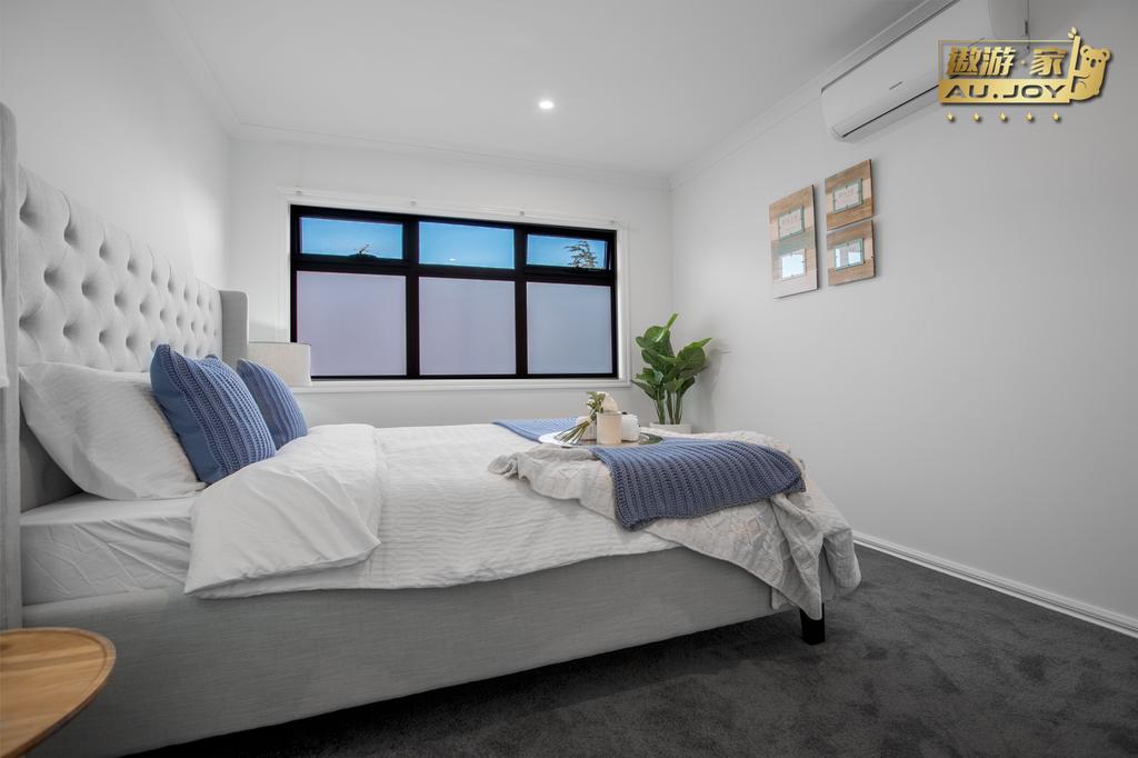 Burwood VIC Tourism Search