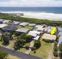 Bailey's Beach House - Tourism Search