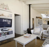 Barnett Place 6 - Tourism Search