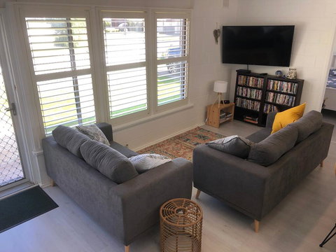 Bay Breeze Cottage - Tourism Search 3