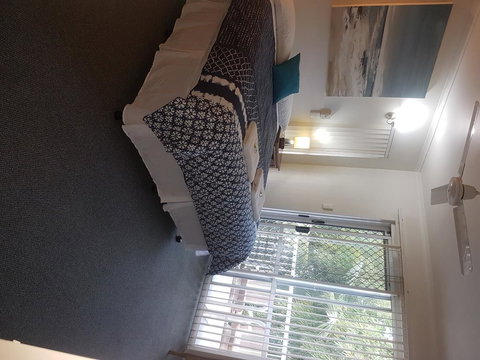 Bayshores Holiday Apartments - Tourism Search 3