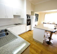 Beach Break at Hat Head - Tourism Search