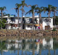 Beachfront 1 25 Willow Street - Tourism Search